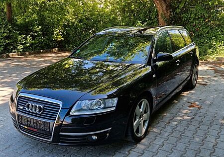Audi A6 Allroad 3.0TDI (DPF) quattro tiptronic -