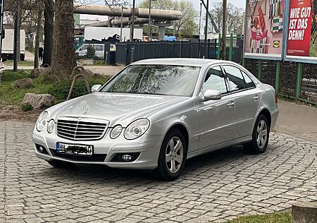Mercedes-Benz E 200 KOMPRESSOR CLASSIC Classic