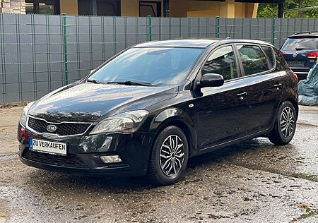 Kia ANDERE Ceed Edition 7 |Service Neu