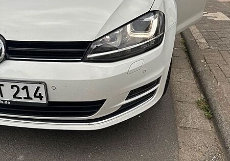 VW Golf Volkswagen 7 Allstar | Oryxweiß | Bi Xenon | 125 PS