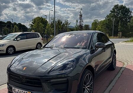 Porsche Macan 2.0 | Luftfederung | Panorama | 21