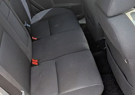 Ford Focus 1,8 Titanium Titanium