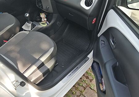 Toyota Aygo (X) Aygo (X) 1,0-l-VVT-i Team Deutschland Team D...