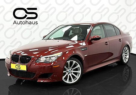 BMW M5 5.0 V10 SMG III*Indianapolis Rot* HuD