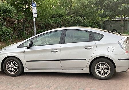 Toyota Prius 1.8-l-VVT-i Executive Executive