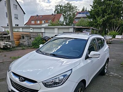 Hyundai ix35 1.7 CRDi FIFA World Cup ED. Silver 2WD ...