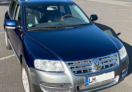 VW Touareg Volkswagen 4.2 V8