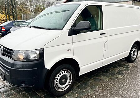 VW T5 Transporter Volkswagen 102PS Navi AHK PDC Klima