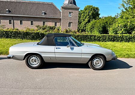 Alfa Romeo Spider