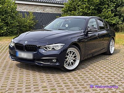 BMW 330e iPerformance Advantage Advantage