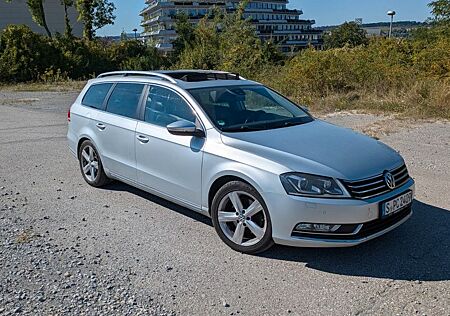 VW Passat Variant Volkswagen 2.0 BlueTDI SCR DSG Highline ...