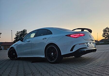 Mercedes-Benz CLA 45 AMG Mercedes-AMG CLA 45 S 4MATIC+