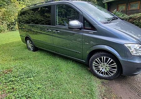 Mercedes-Benz Viano FUN 3.0 CDI lang Final Ed. Mit Schlafplatz