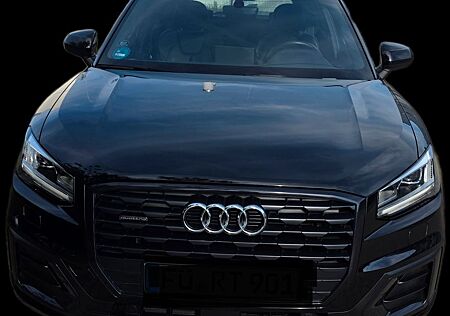 Audi Q2 40 TFSI S tronic quattro - Top!