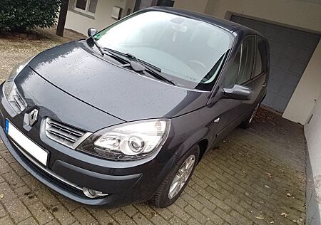 Renault Scenic 1.6 16V