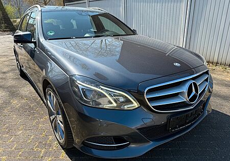 Mercedes-Benz E 220 T CDI Avantgarde, Automatik, Navi , Xenon