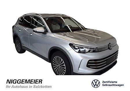 VW Tiguan Volkswagen 2.0TDI 4M DSG Elegance STANDHEIZUNG+AHK+A