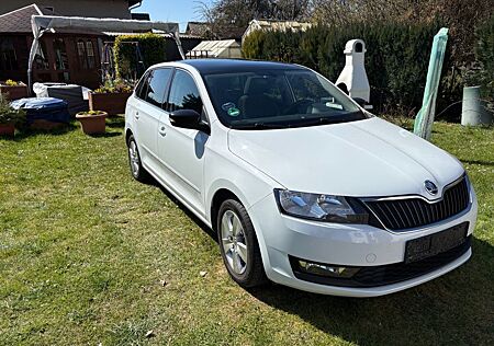 Skoda Rapid 1.0 TSI 81kW DSG Active Spaceback Active