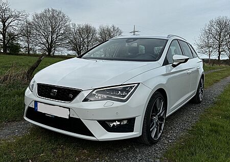 Seat Leon ST 2.0 TDI 184PS FR DSG Alcantara Sport