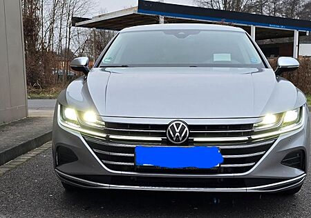 VW Arteon Volkswagen 2.0 TDI SCR DSG Elegance Shooting Bra...