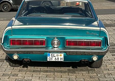 Ford Mustang California Special Clone