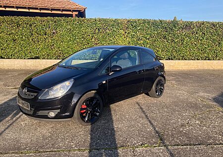 Opel Corsa 1.4 Color Edition 74kW Color Edition