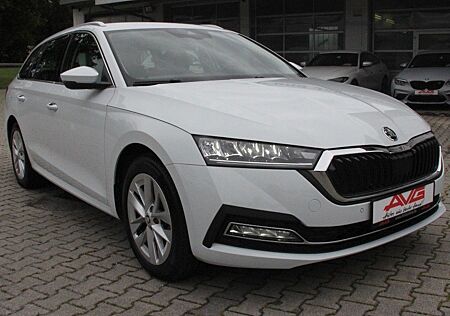 Skoda Octavia Combis Select Sitzheiz Teilleder 17Z LED