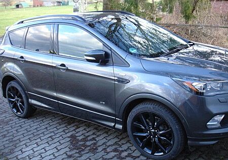 Ford Kuga 2,0 TDCi 4x4 132kW ST-Line ST-Line