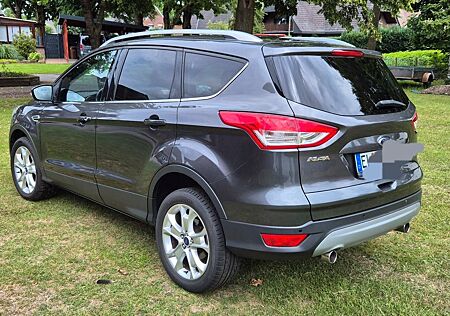 Ford Kuga 2,0 TDCi 4x4 110kW Titanium PowerShift ...