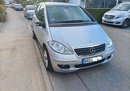 Mercedes-Benz A 150 CLASSIC Classic - scheckheftgepflegt