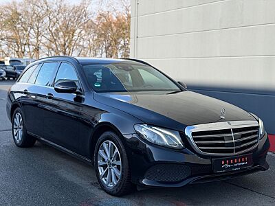 Mercedes-Benz E 200 d /Scheckheft/Rückfhrtkamera/Top 1a