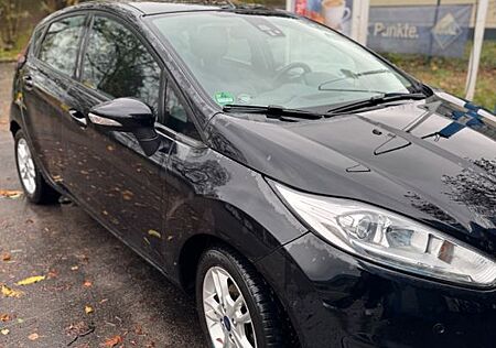 Ford Fiesta 1,0 EcoBoost 74kW S/S SYNC Edition SY...