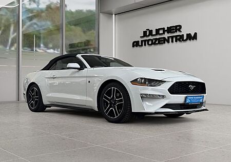 Ford Mustang 2.3 Automatik, Wenig Km, S+W Reifen