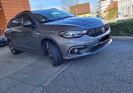 Fiat Tipo 1.6 MultiJet MIRROR MIRROR