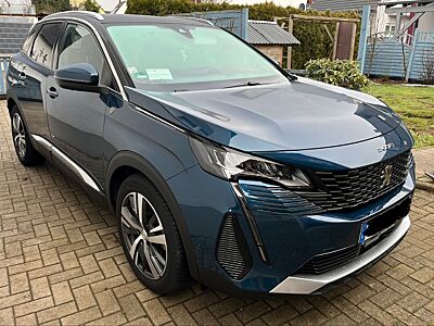 Peugeot 3008 HYBRID 225 e-EAT8 Roadtrip Roadtrip