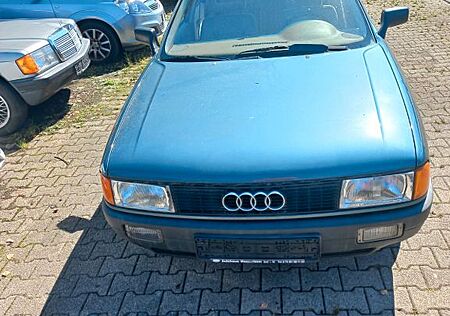 Audi 80