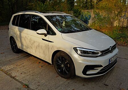 VW Touran Volkswagen R-Line Voll*Leder*Kamera*AHK* Business