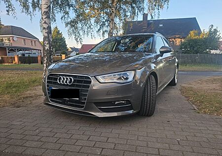 Audi A3 1.8 TSportback,HU neu,54.000KM,1.Hand,Klima