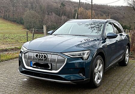 Audi e-tron 55 quattro advanced - neuer Motor !
