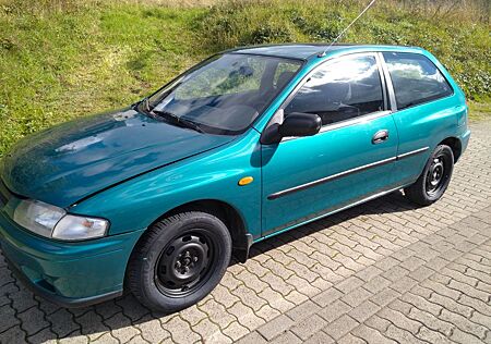 Mazda 323 P 1.4 -