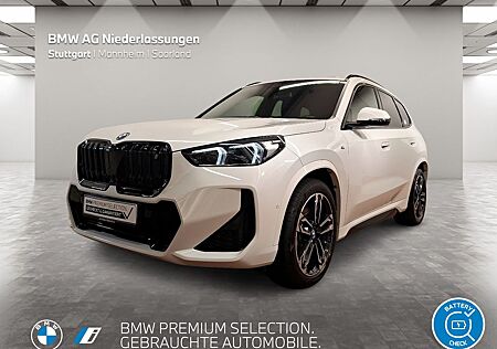 BMW iX1 xDrive30 M Sport AHK LiveCockpitProf Kamera