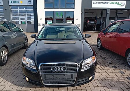 Audi A4 2.0,1HAND,ALU,SZH,ALLWETTR,TÜVbis 05.27