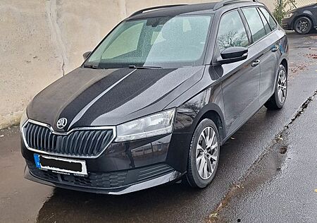 Skoda Fabia Combi 1.0l TSI / Service NEU / Bremsen NEU