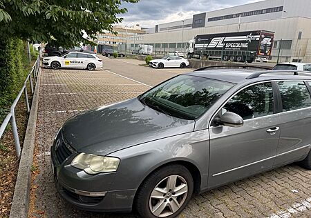 VW Passat Variant Volkswagen 1.6 FSI Tiptronic Comfortline...