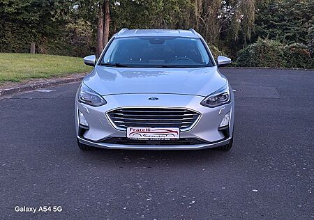 Ford Focus Turnier Titanium Brandneue Zahnriemen&Serv