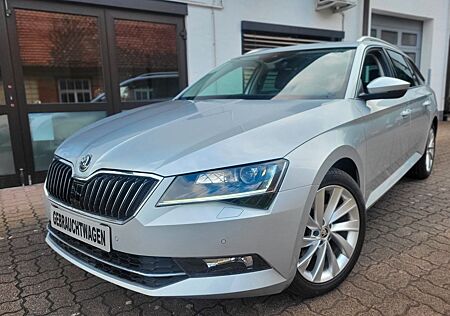 Skoda Superb 2,0TDI Combi/DSG Style/Pano/Kam/Navi/1a