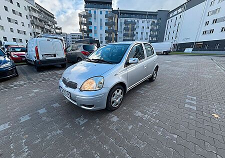 Toyota Yaris gebraucht kaufen Toyota Yaris 1.0 Sol Facelift Klima