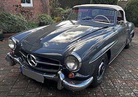 Mercedes-Benz 190 SL Roadster, von KFZ Meister restauriert