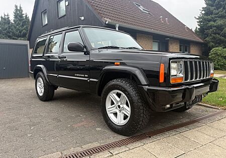 Jeep Cherokee Limited 4.0 XJ Automatik 1.Hand Sammler