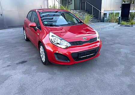 Kia Rio gebraucht kaufen Kia Rio Edition 7
